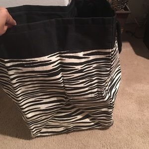 Large size laundry bag/travel bag