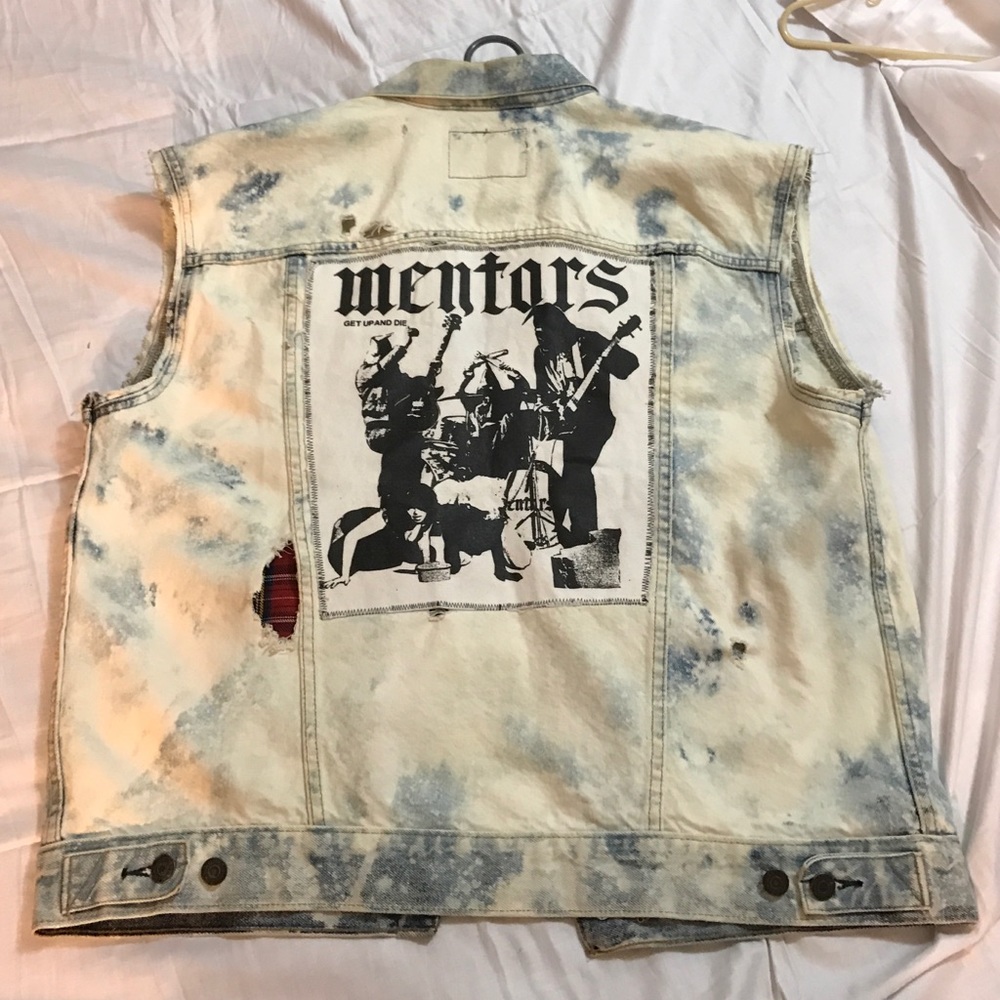 Levi's bleached punk rock vest Size XL