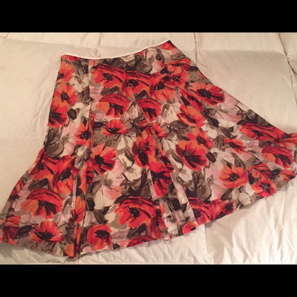 Banana Republic Swing Skirt. Size 4