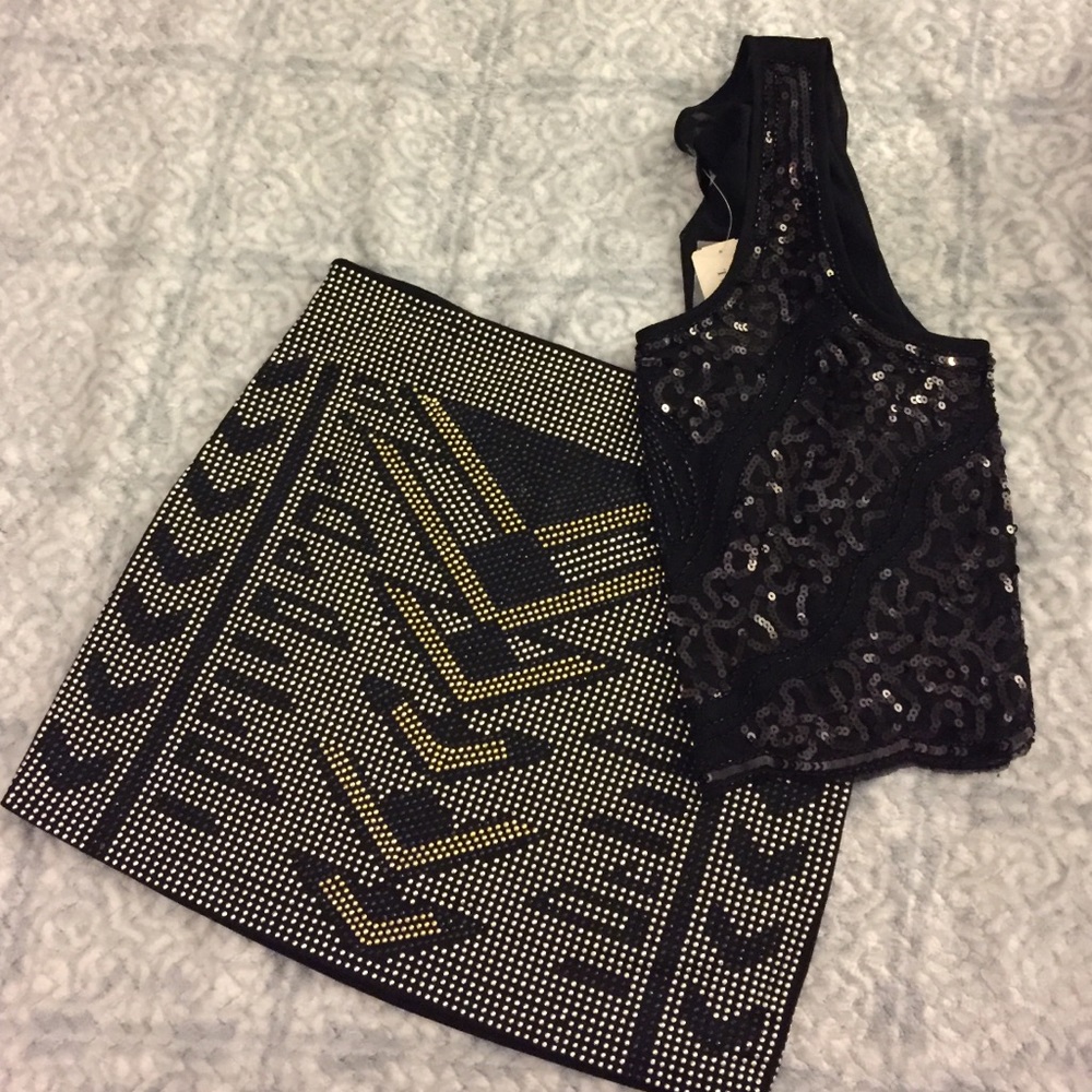 NWT Forever21 Metal Rhinestone Mini Skirt Size M
