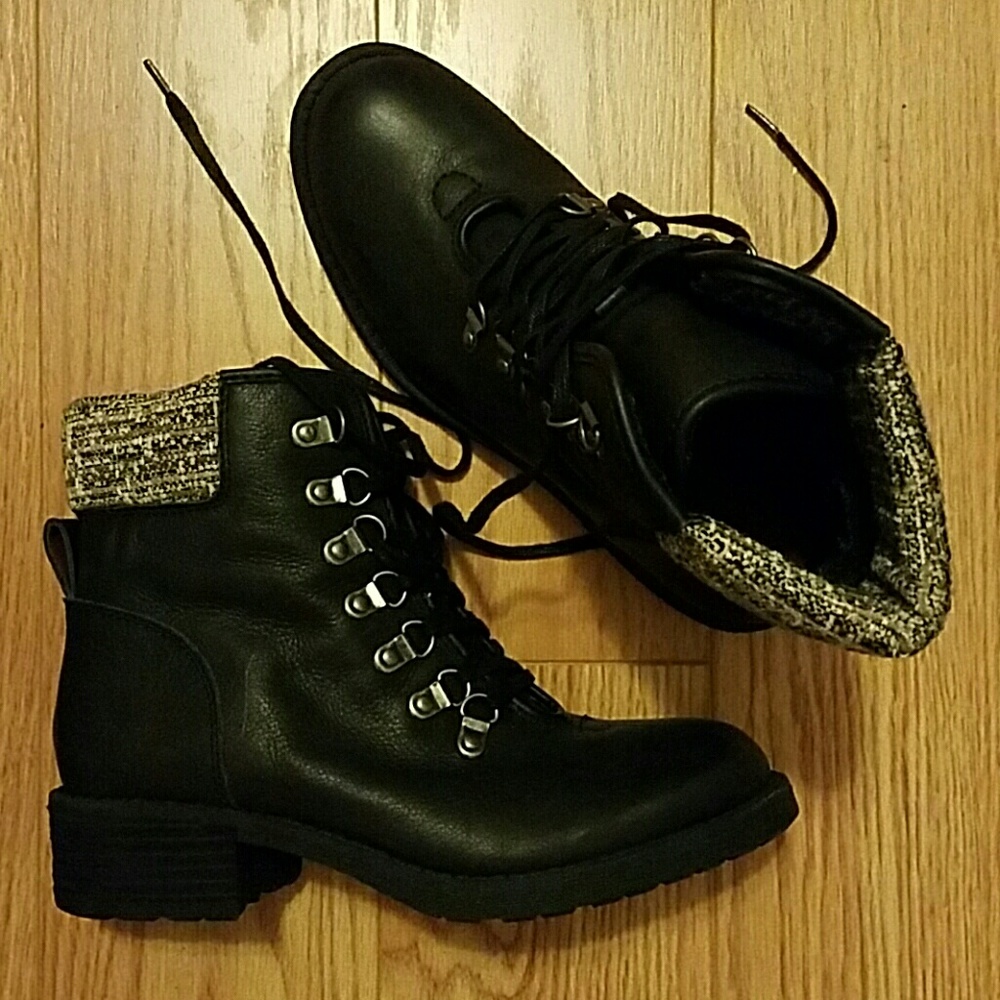 Lucky Brand Black Fur-Lined Combat Boots