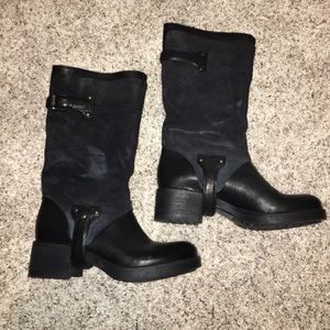 Vera Wang black leather riding boots