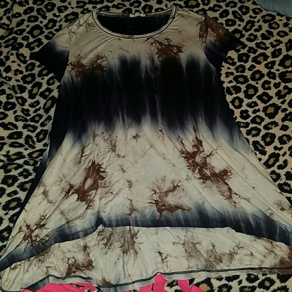 Short sleeve printed top