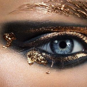 Meet your Posher, Marcia