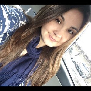 Meet your Posher, Alisha