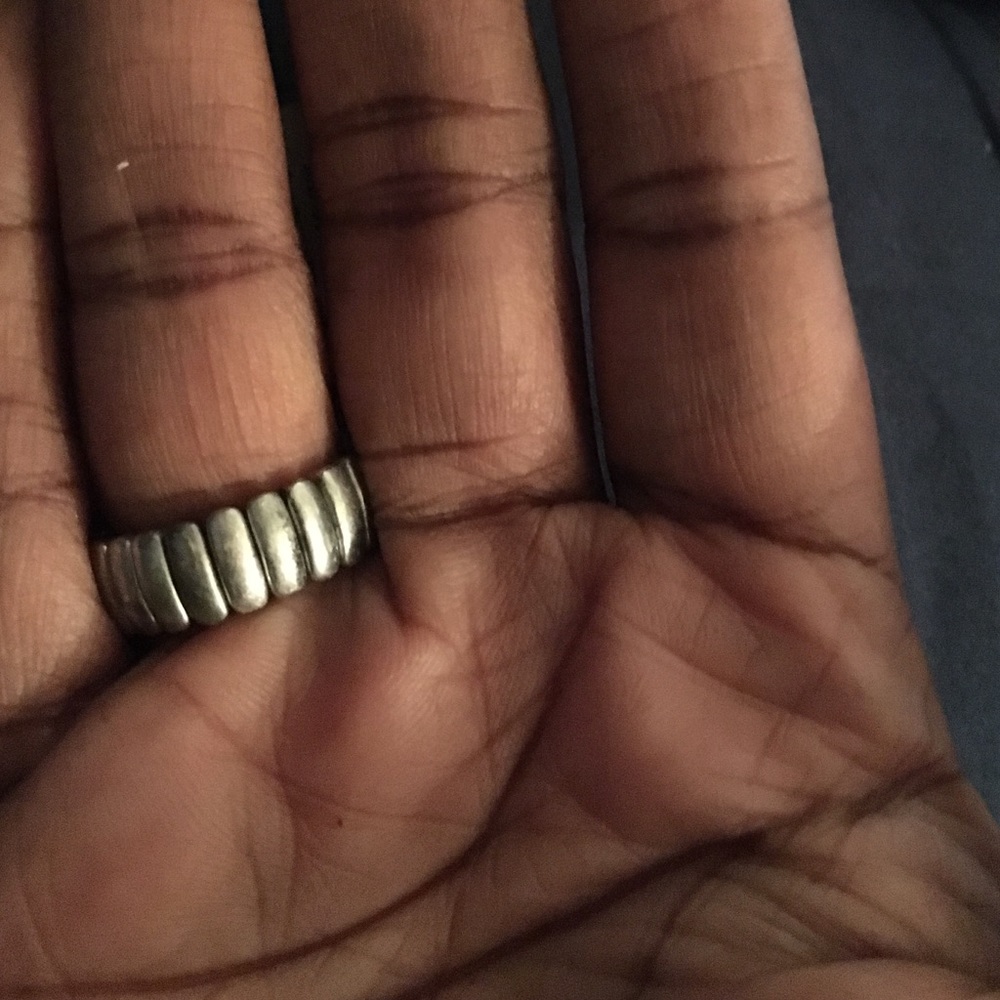 Heart Ring - Picture 2 of 2