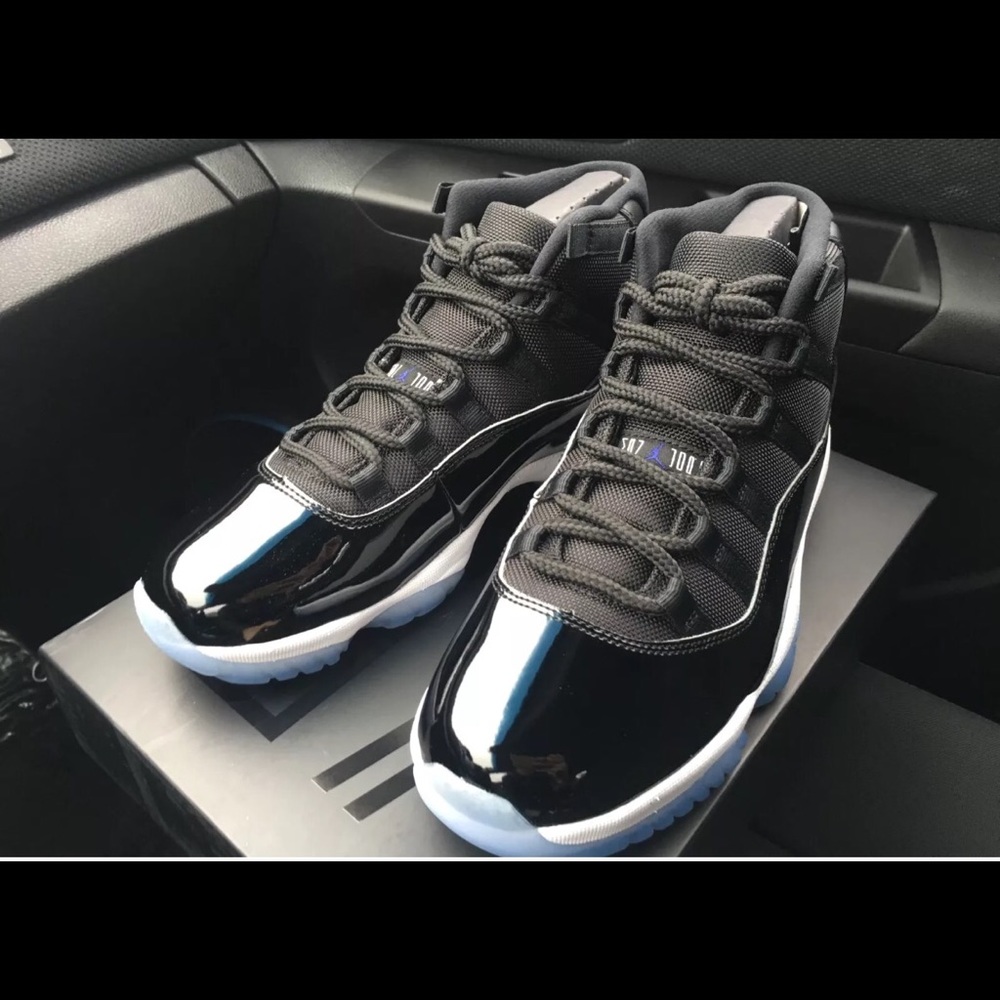 Jordan 11 6y