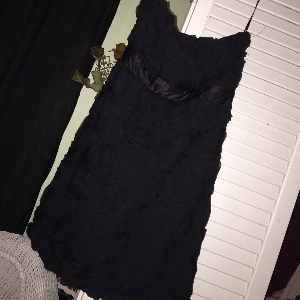 Forever 21 black strapless dress