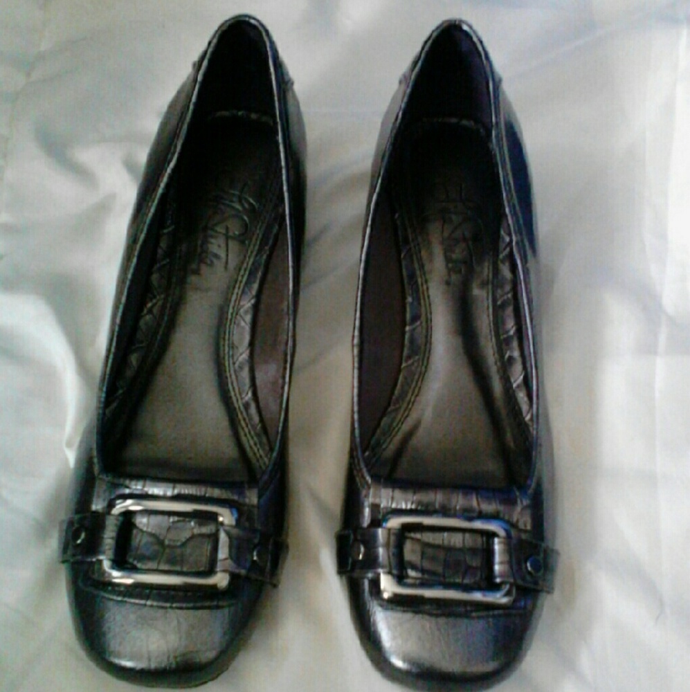 Life Stride loafers