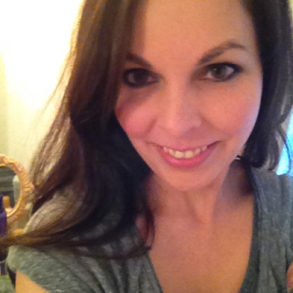 Meet your Posher, Evelyn