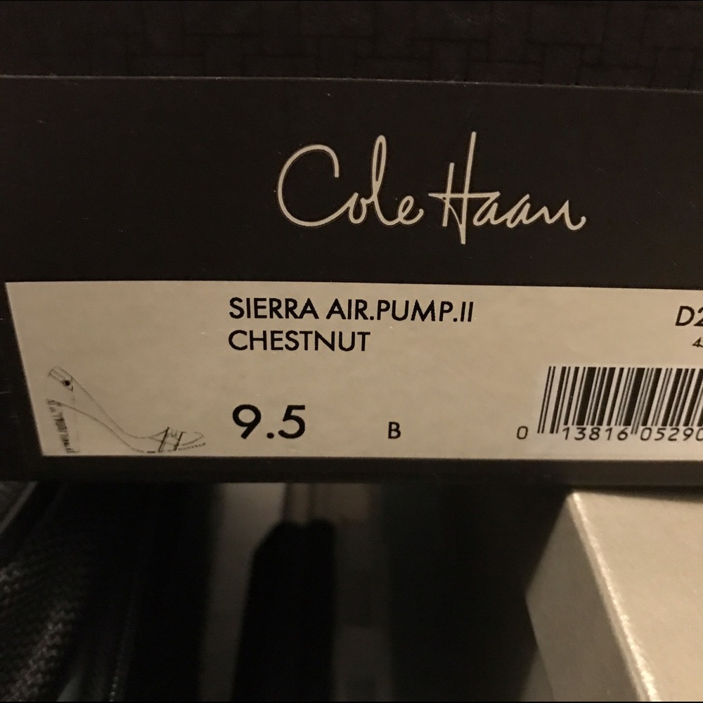 Cole Haan Sierra Air Pump II in Chestnut Brown - Picture 2 of 4