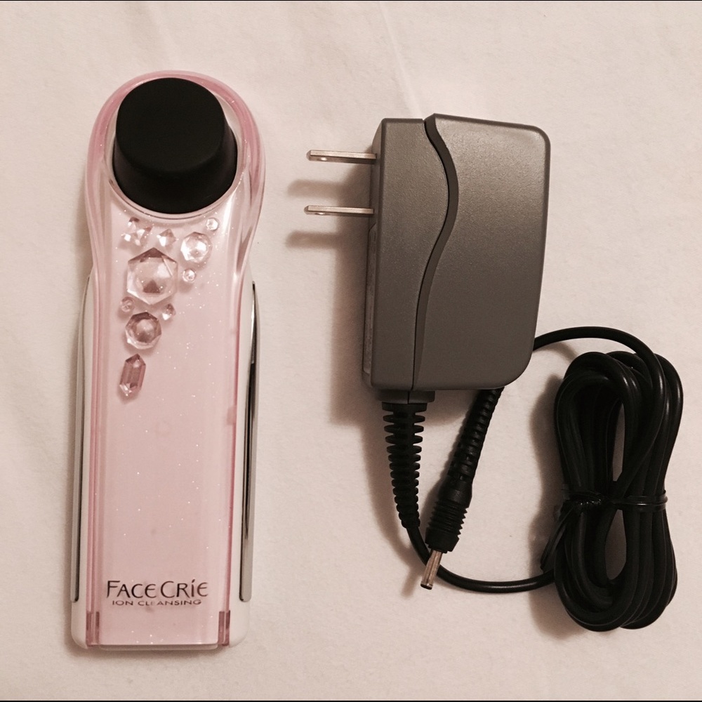 Hitachi Face Crie Ion Cleansing System