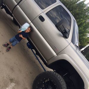 Meet your Posher, Bensavet