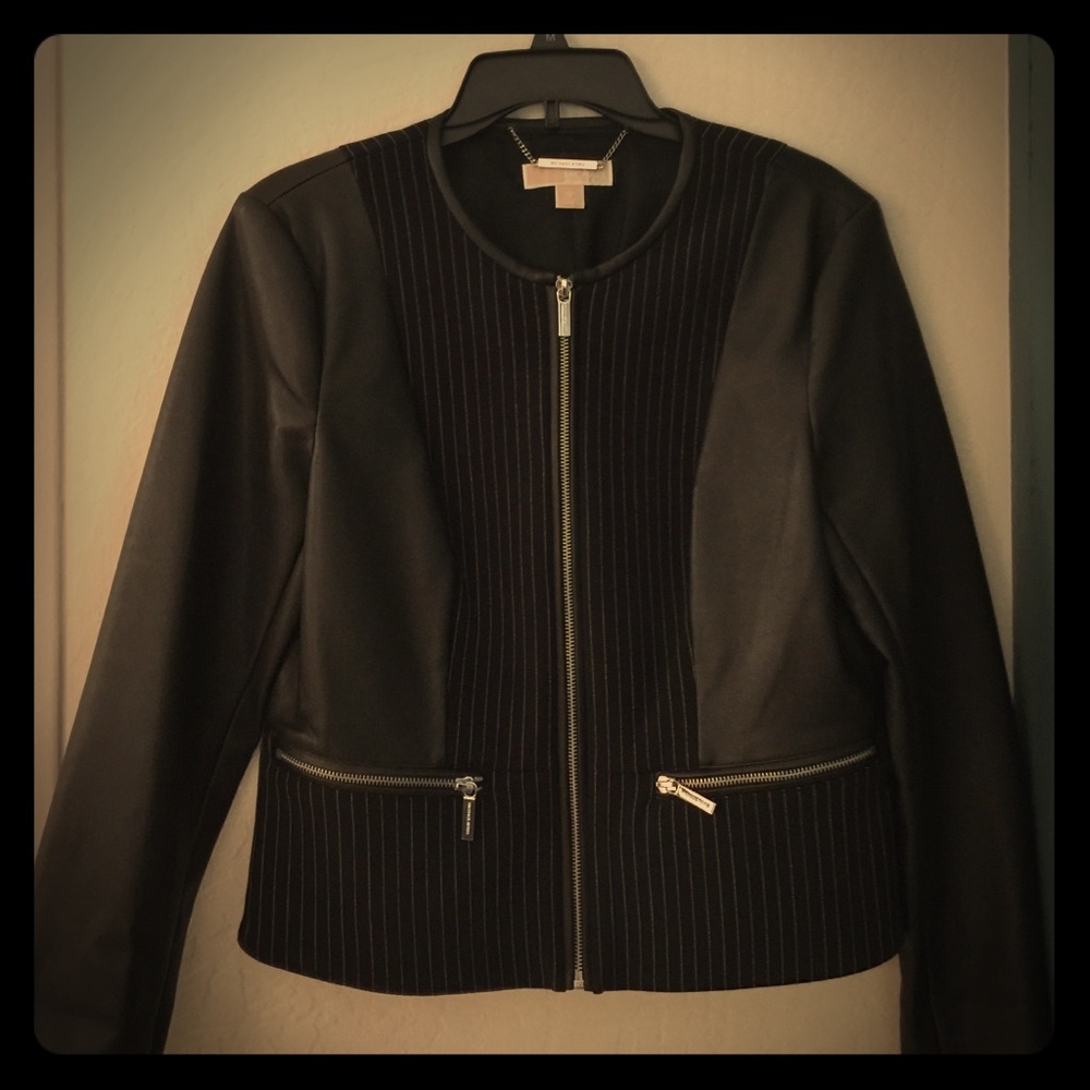 NWOT Beautiful Michael Kors leather jacket!!