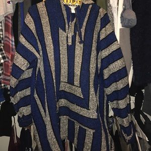 blue drug rug/hoodie