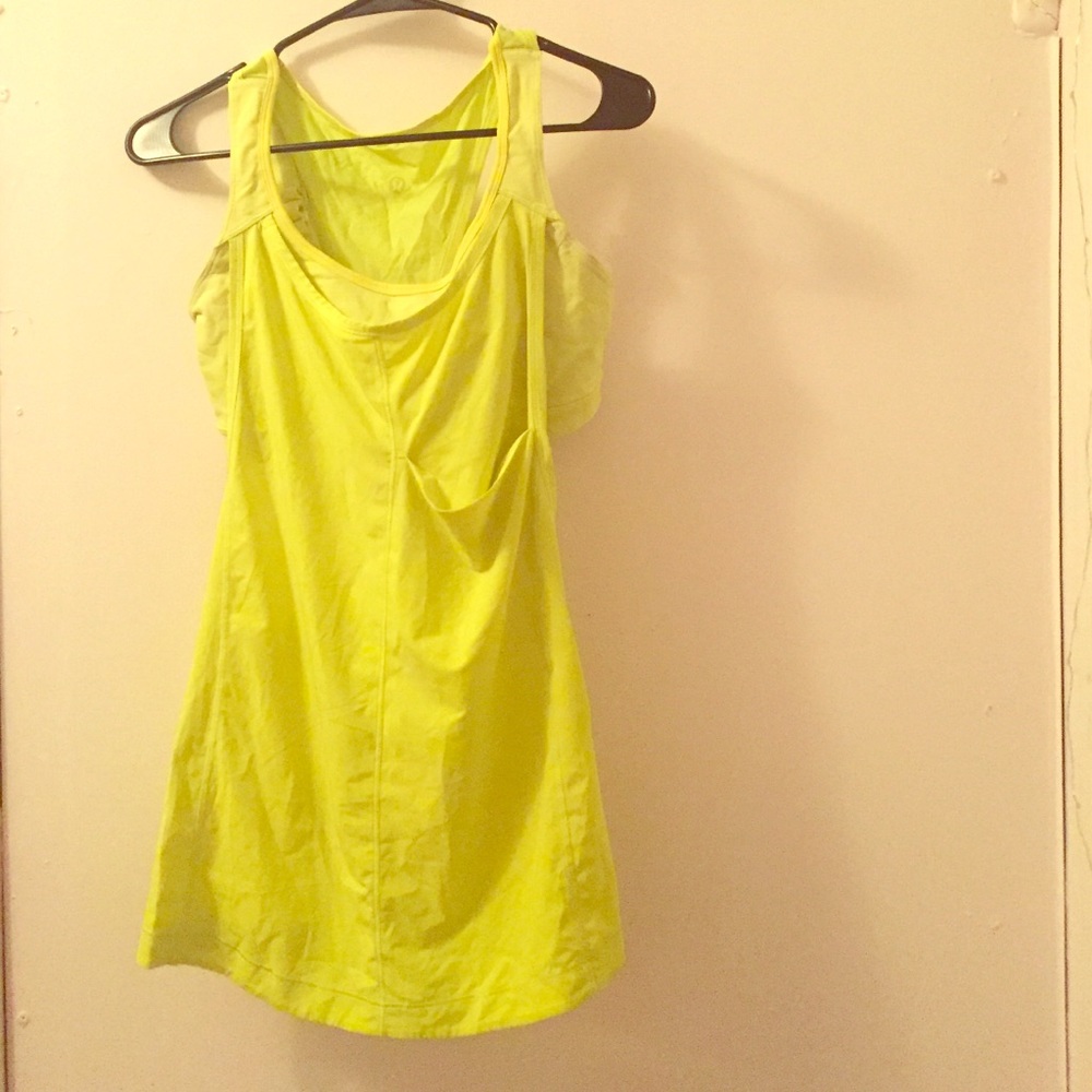 Lululemon workout tank