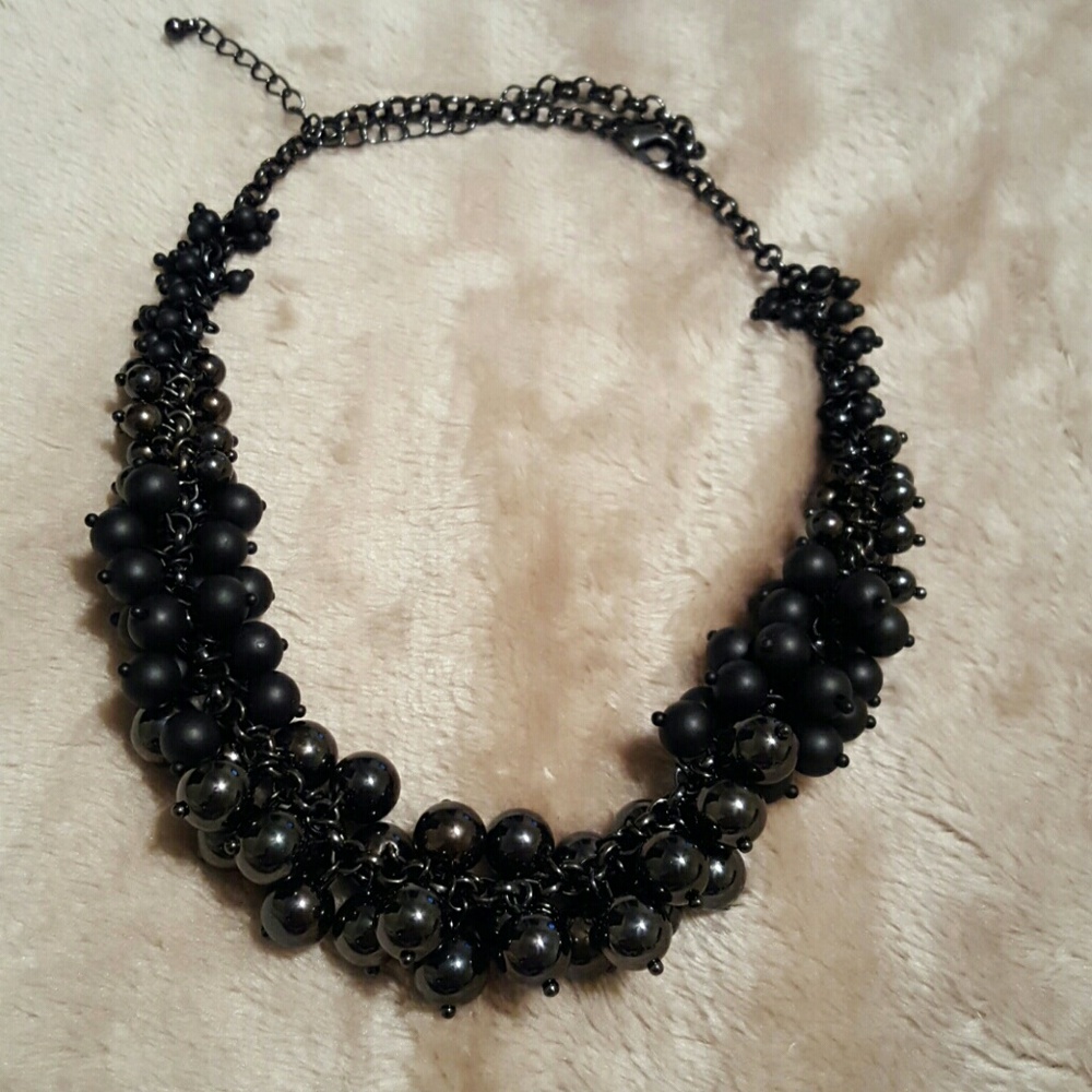 Lia Sophia Knockout Out Necklace