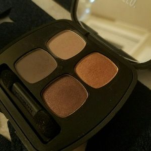 Bare Minerals Quad in "The Happy Place"