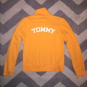 Tommy Hilfiger sweater
