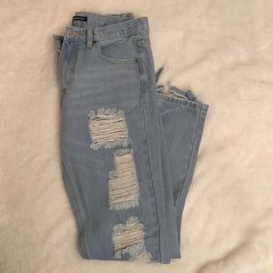 Brandy Melville Destroyed Boyfriend Jeans