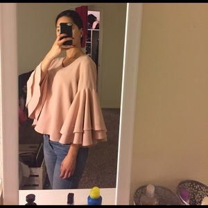 Extreme Bell sleeve top