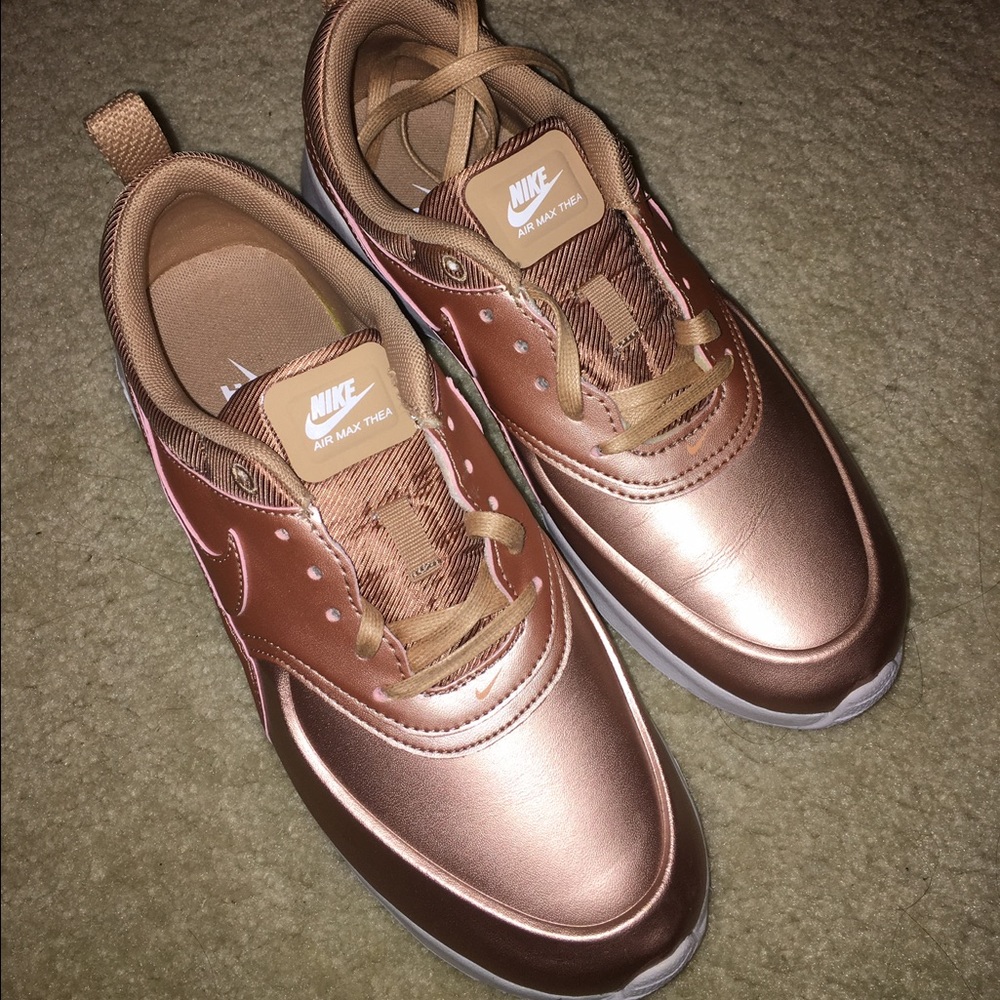Nike Air Max Thea SE Rose Gold Size 7.5