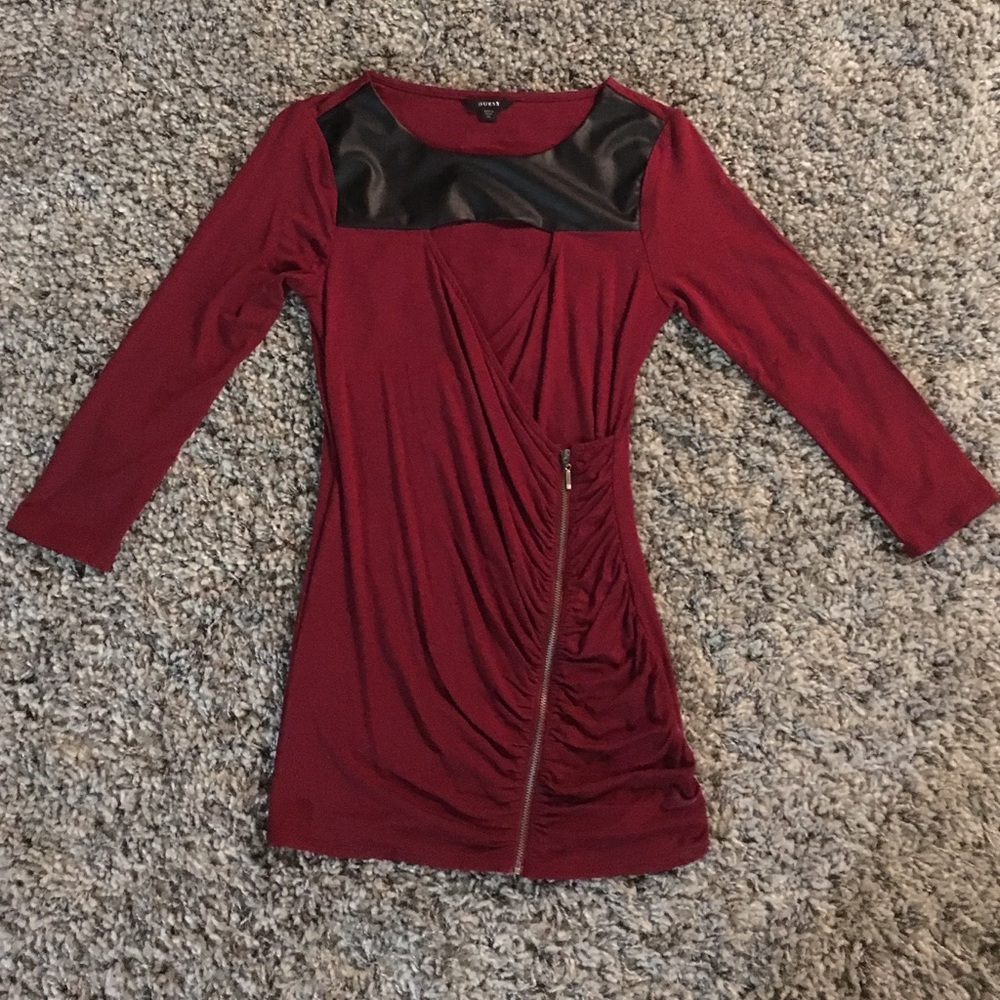 Deep Red Guess Top with leather and zipper detail!