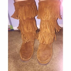 Minnetonka Fringe Boots