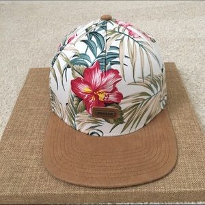 Reason cap