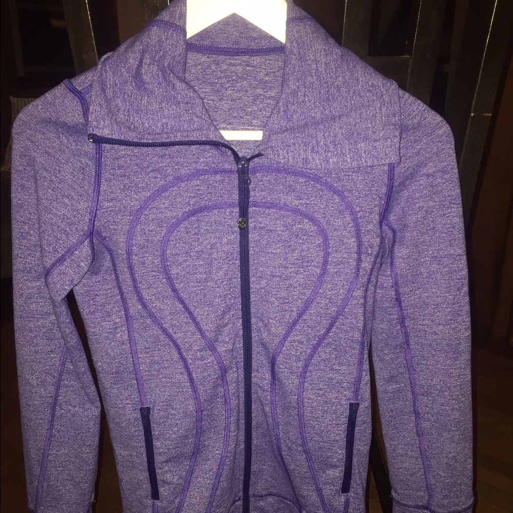 Lilac lululemon workout jacket