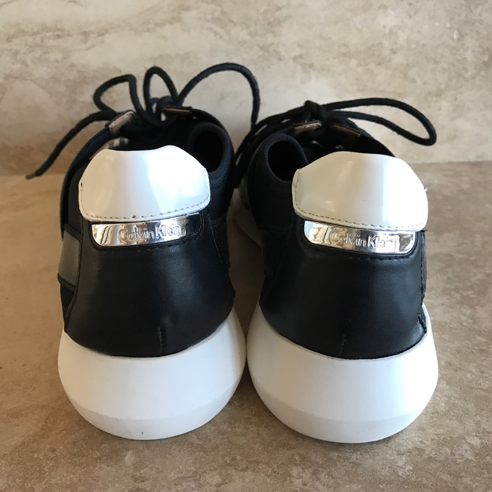 Calvin Klein Women's wisteria lace up sneakers - Picture 3 of 4