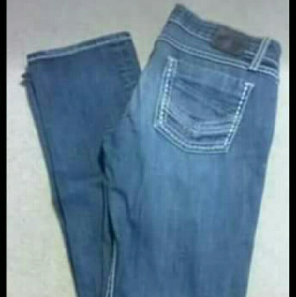 Buckle Jeans - Picture 1 of 1
