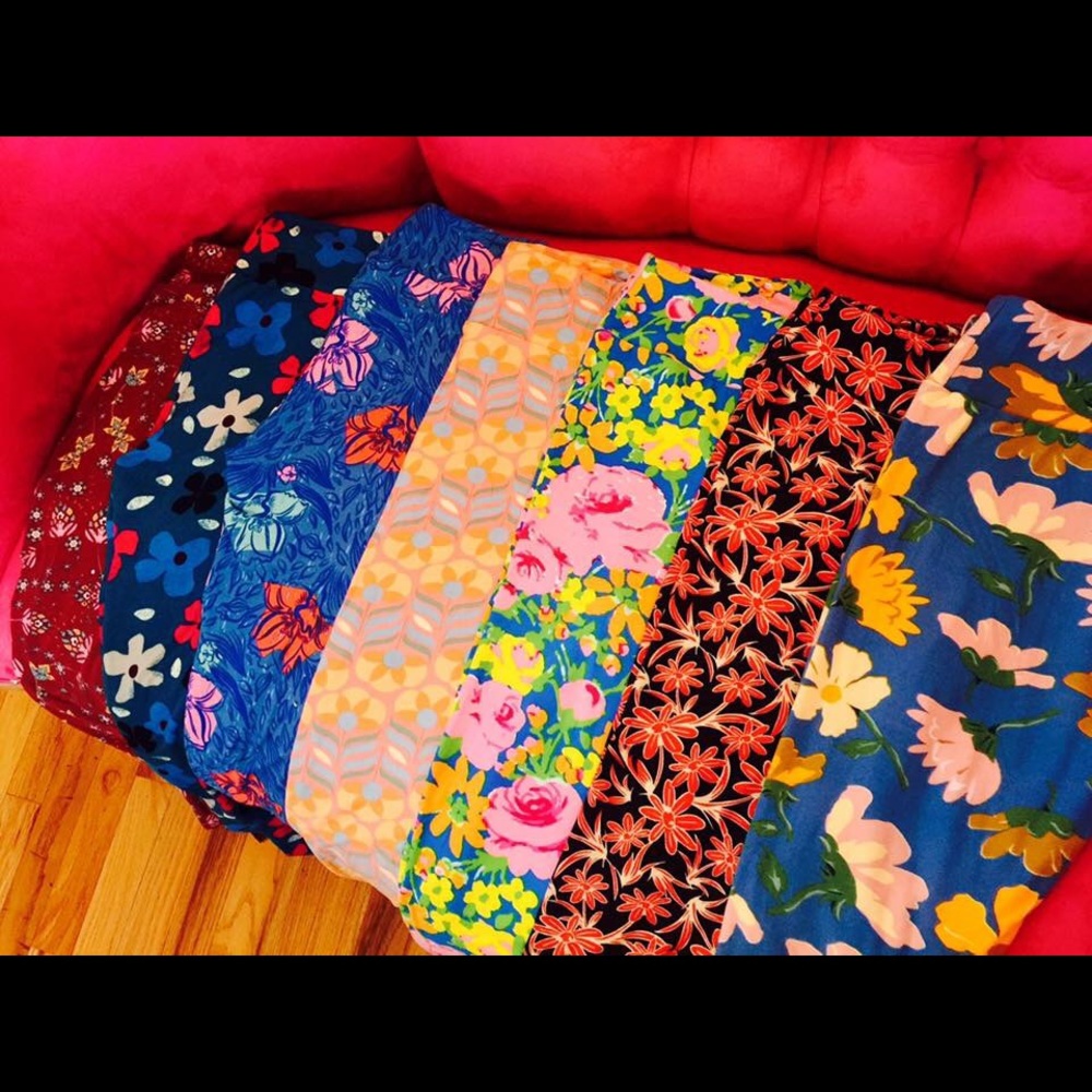 LuLaRoe OS leggings. Pick one.  Or all.
