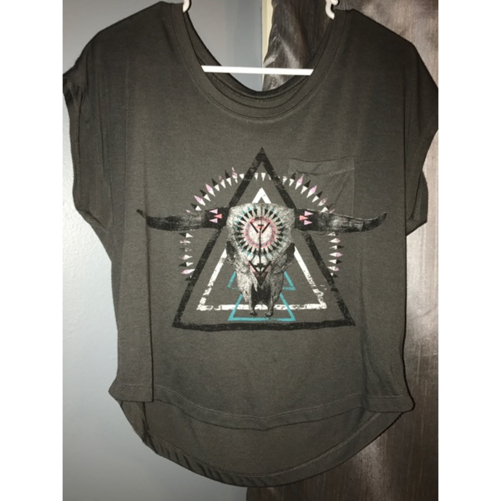 Billabong dark gray graphic pocket tee