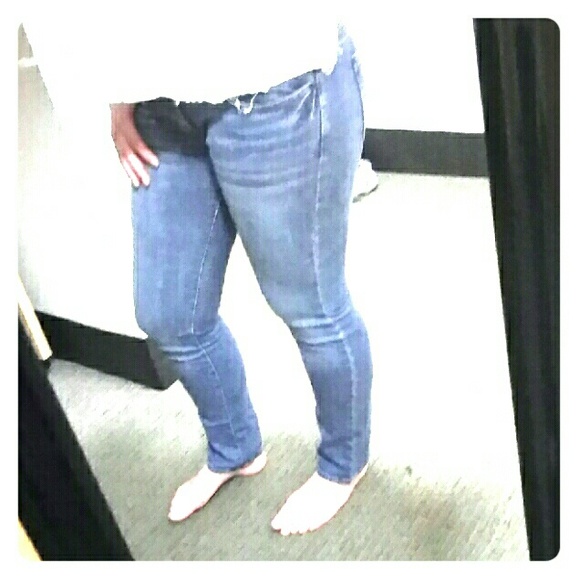Jeans - Picture 1 of 4