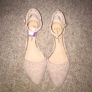 Jessica Simpson pointed toe shoe