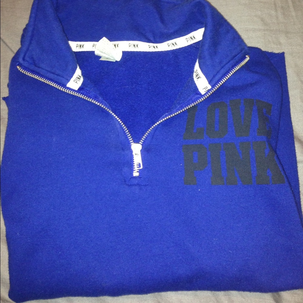 Blue VS Pink sweater