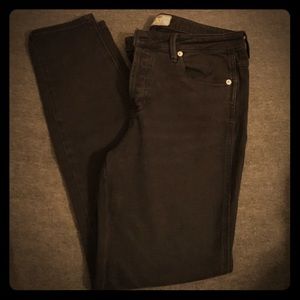 Black skinny jeans