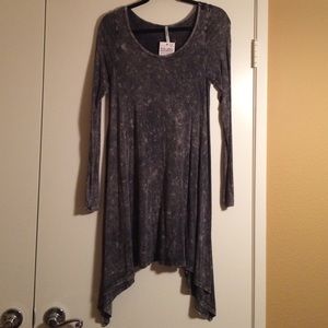 NWT gray long sleeved dress.