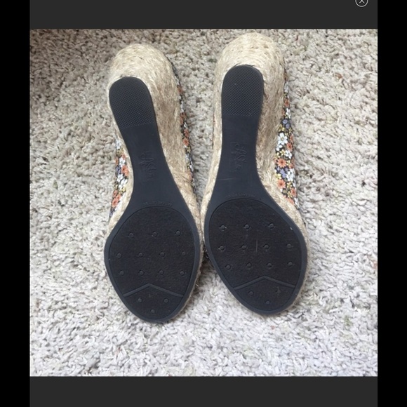 Wedges - Picture 2 of 4