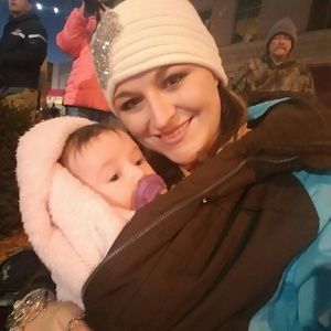 Meet your Posher, Ariana