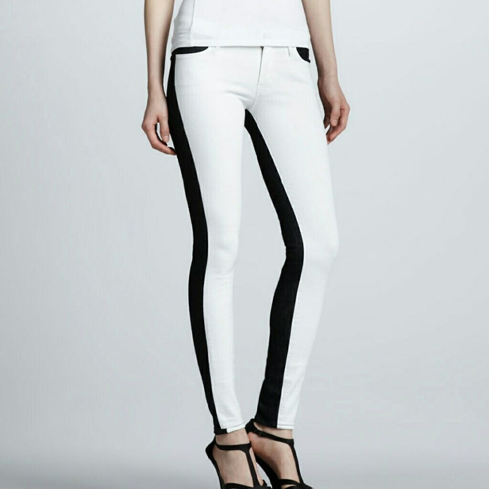 Koral black and white jeans size 26