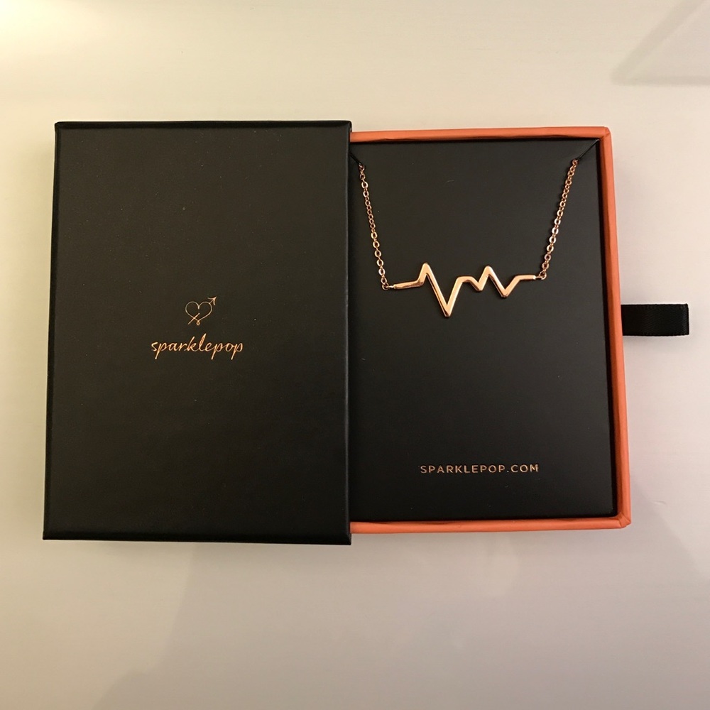 Rose Gold delicate heart beat necklace