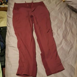 Red lululemon studio crop!