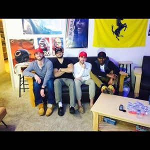 Meet your Posher, Sharod