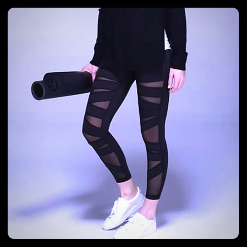 Lululemon tech mesh size 2