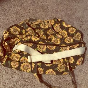 Daisy flower duffle bag