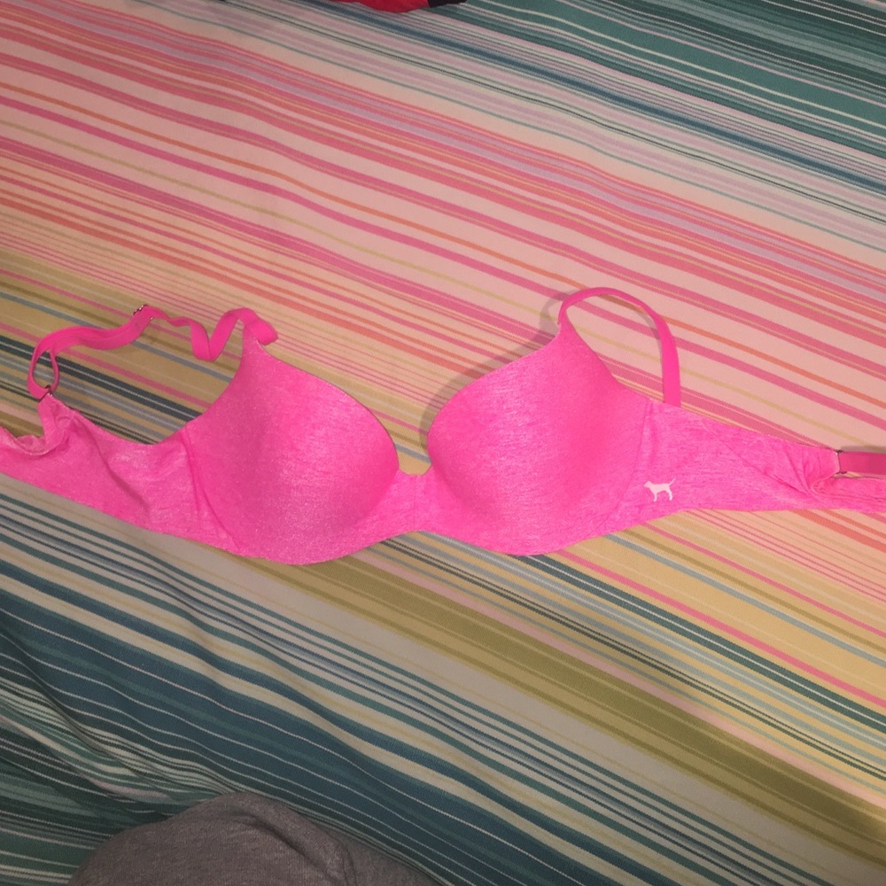 32b PINK bra