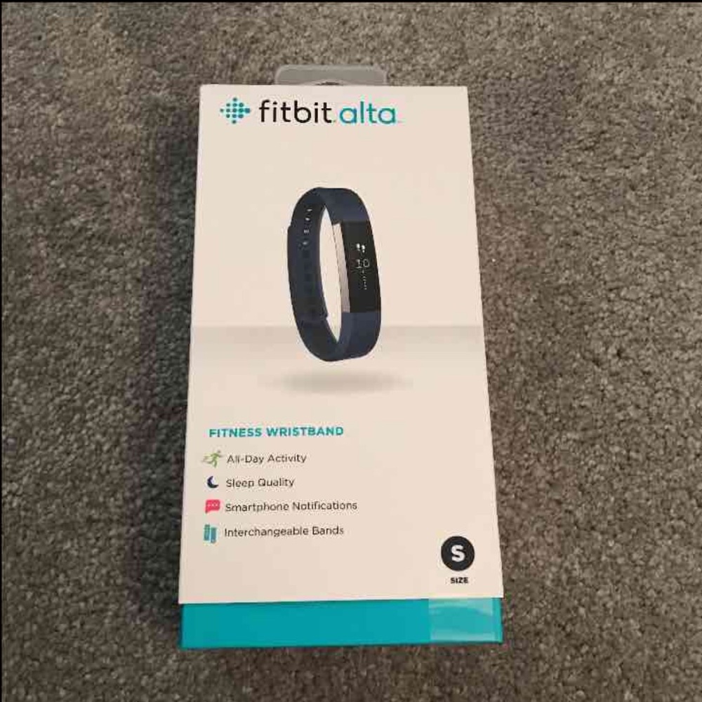 NWT Fitbit Alta navy size small