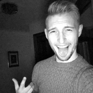 Meet your Posher, Chase